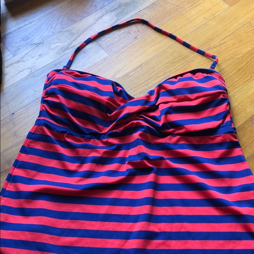Mossimo tankini top